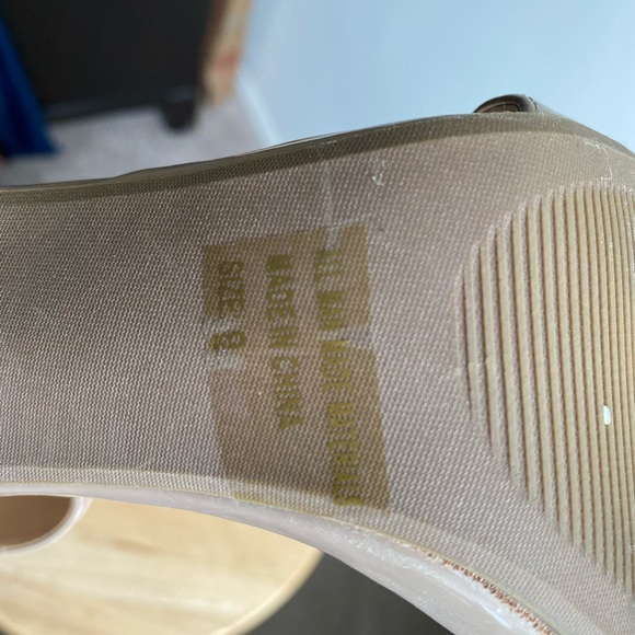 Nude Heels with Ankle Strap - Picture 4 of 4